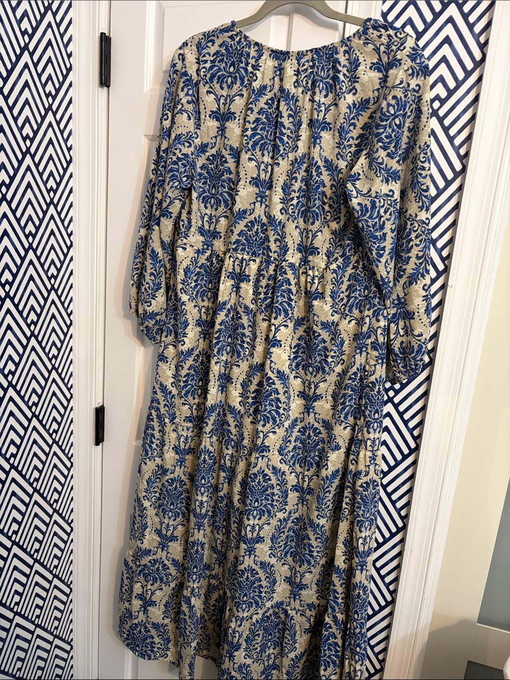 Blue Damask Print Midi Dress - Women's - Picture 2 of 4